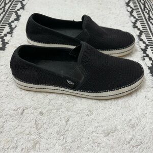 Black UGG slip on size 6